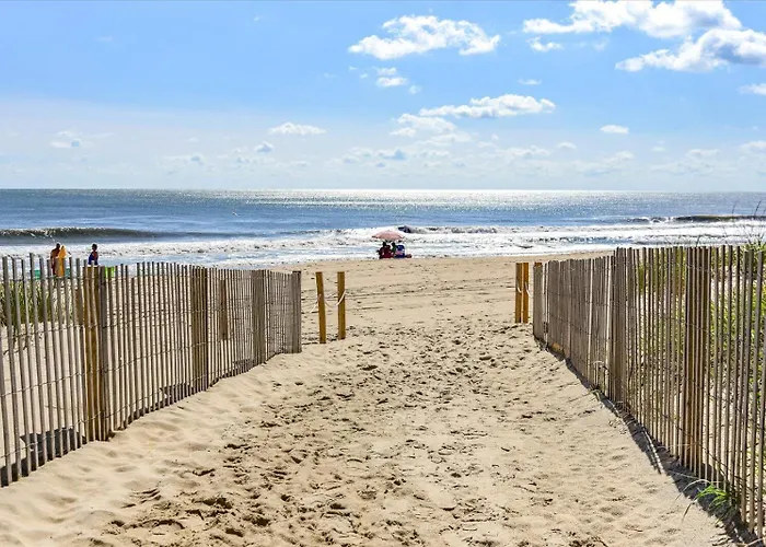 Wonderful 2 Bedroom Sea Terrace With Heated Outdoor Pool! * Ocean City
