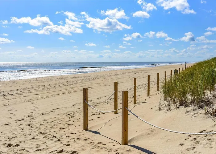 Holiday home Wonderful 2 Bedroom Sea Terrace With Heated Outdoor Pool!