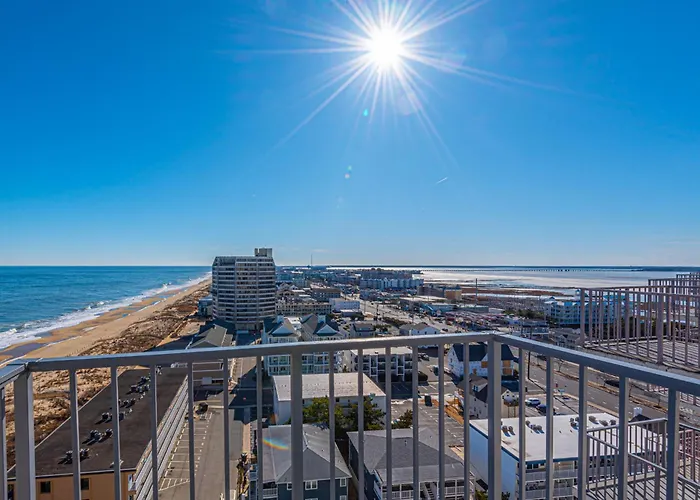 Wonderful 2 Bedroom Sea Terrace With Heated Outdoor Pool! Holiday home