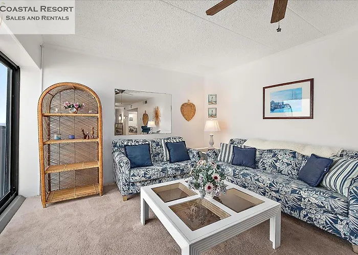 Wonderful 2 Bedroom Sea Terrace With Heated Outdoor Pool!