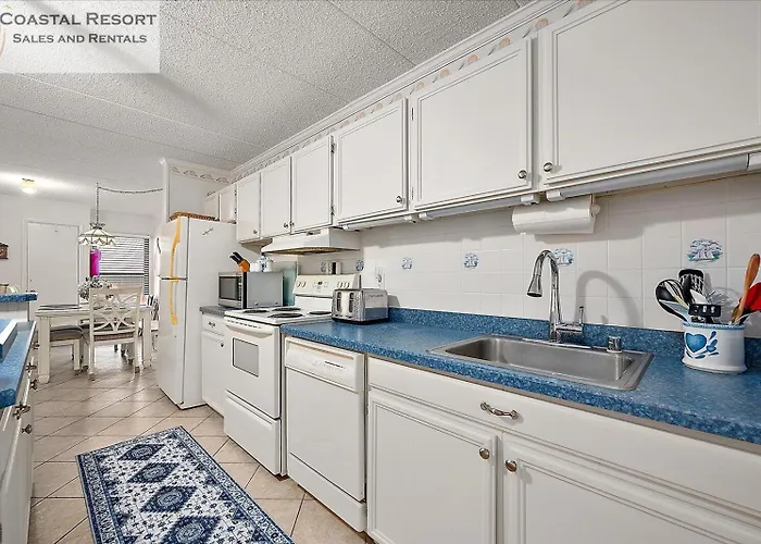 Holiday home Wonderful 2 Bedroom Sea Terrace With Heated Outdoor Pool!