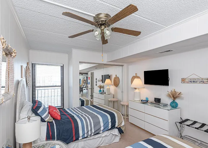 Holiday home Wonderful 2 Bedroom Sea Terrace With Heated Outdoor Pool! Ocean City