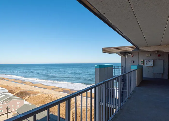 Wonderful 2 Bedroom Sea Terrace With Heated Outdoor Pool! *